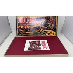 Risk The World Conquest Game Parker Brothers 1993 00044 Board Game Barely USED