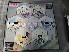 2018 Hasbro Australia New Zealand Risk Office Politics Board Game New