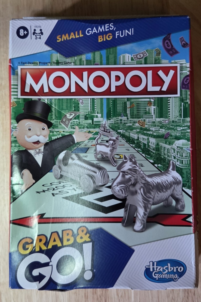 Monopoly Grab and Go Game (Travel Size) – Brand New Hasbro