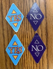 Vintage 1992 Ask Zandar Board Game Replacement 4 Yes / No Cards