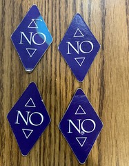 Vintage 1992 Ask Zandar Board Game Replacement 4 Yes / No Cards