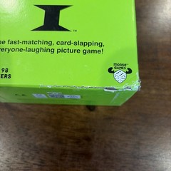 SLAPZI – The Fast-Matching, Card-Slapping Game