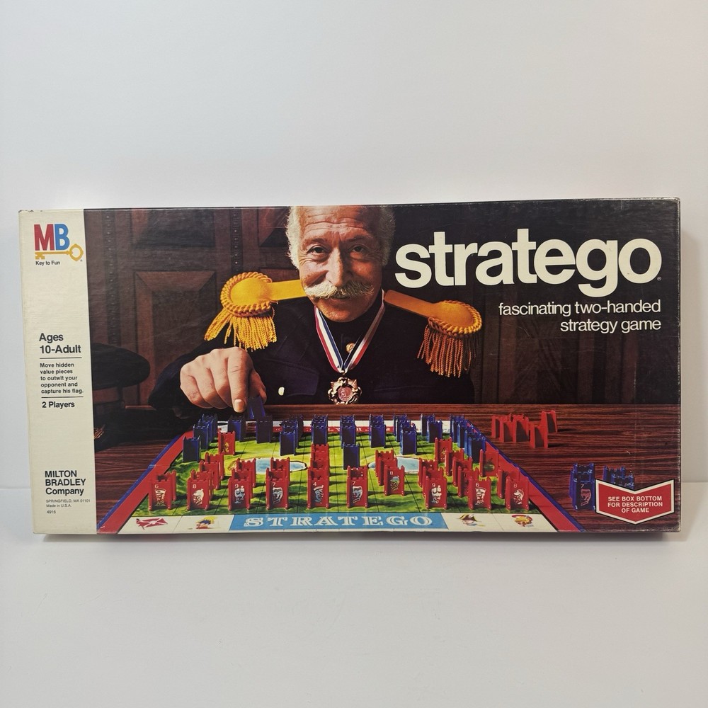 Vintage Stratego Board Game 1977 by Milton Bradley 100% Complete Strategy War