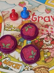 Vtg 1981 Strawberry Shortcake In Big Apple City Complete Board Game Parker Bros.
