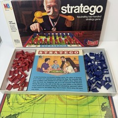 Vintage Stratego Board Game 1977 by Milton Bradley 100% Complete Strategy War