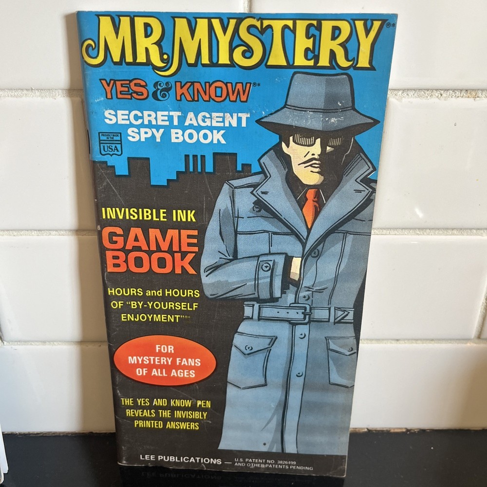 MR. MYSTERY – YES & KNOW SECRET AGENT SPY INVISIBLE INK GAME BOOK VINTAGE