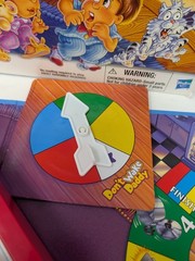 Don’t Wake Daddy MB Board Game 2-4 Players Ages 3+ Plastic Cardboard 2011
