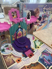 Vintage 1995 MB Enchanted Palace Board Game Complete & Working Hasbro