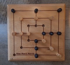 Vintage Solid Maple Nine Men’s Morris Board Game – Complete Set- Extra Peg