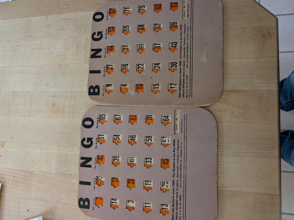 101 Finger Tip Bingo Cards Self Marking Sliding Window from the 40’s