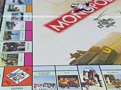 Monopoly US United States Army Edition 2002 – EUC Missing Two Pieces