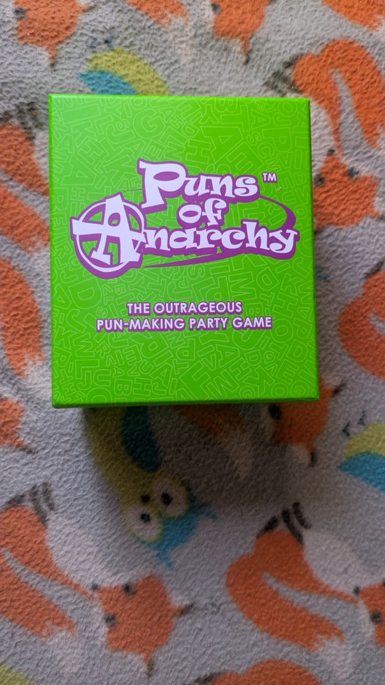 Puns of Anarchy – The Outrageous Pun-Making Game