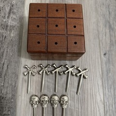 Tic Tac Toe Board Game Wood Box Polished Chrome Metal Skull & Crossbones (RARE)
