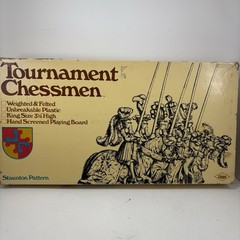 ES Lowe 1968 Tournament Chessmen No 810 Staunton Pattern Original Box Complete