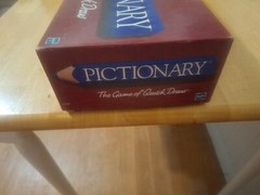 Hasbro Pictionary The Game of Quick Draw Gameplay 1999 04531 Vintage