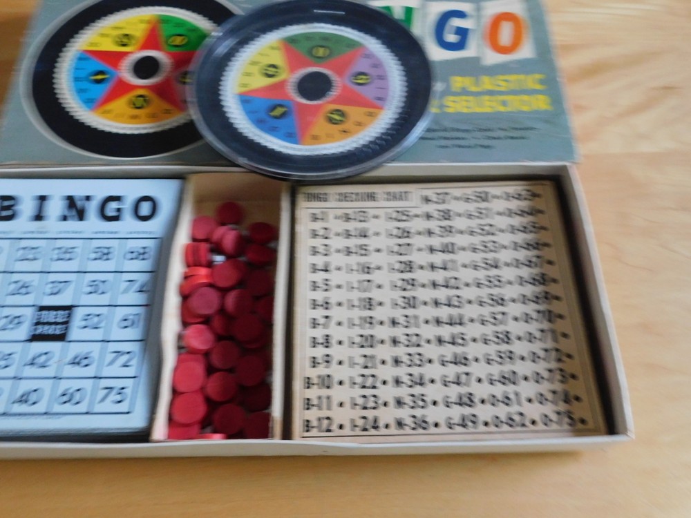 Vintage Whitman BINGO W/Plastic Number Selector