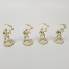 4 HeroQuest Skeleton Miniatures Avalon Hill/Hasbro 2021 NEW MINIATURES ONLY
