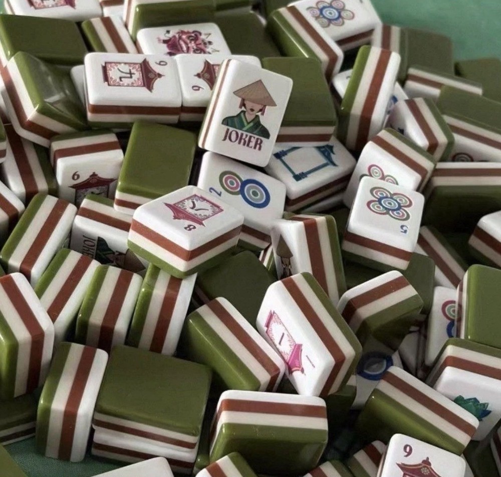 Olive Green 4 Layer Acrylic American Mahjong Tiles set