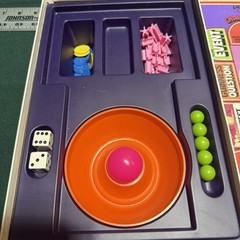 Vintage Guinness Game of World Records Board GAME 1975 Parker Brothers COMPLETE