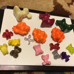 Lot of 17 GoGo’s Crazy Bones by Magic Box various sizes and 1 is glittery