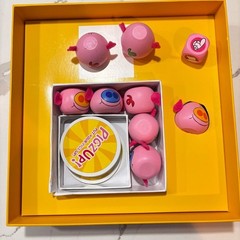 Blue Orange Games| PIGZ UP! Wooden Children’s Kids Board Game Family Fun Ages 4+