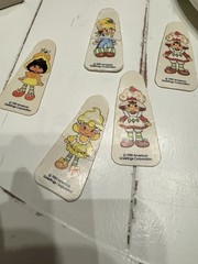 Vintage 1981 Strawberry Shortcake Berry Go Round Game Parker Brothers Incomplete