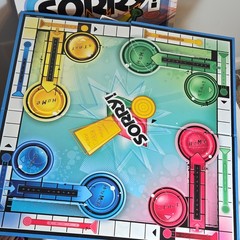 Parker Brothers Sorry! Board Game 2008 Complete Set Translucent Pawns Family
