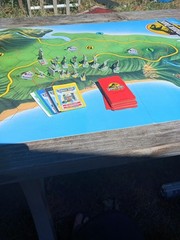 1992 Jurassic Park Board Game by Milton Bradley Almost Complete w/ Manual