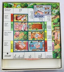 1989 Clue Jr. Case of the Missing Pet Game by Parker Brothers Complete Great Con
