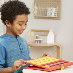 Hasbro Gaming Guess Who? Original,Easy to Load Frame,Double-Sided