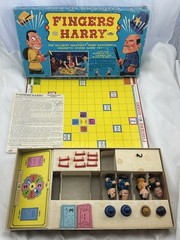 1967 Fingers Harry Game by Topper Toys Complete in Good Condition FREE SHIPPING