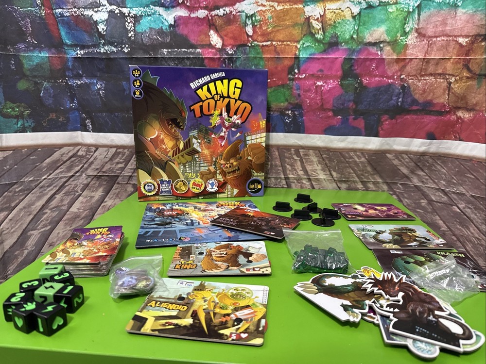 KING OF TOKYO Game Richard Garfield 100% Complete (2014 Iello)