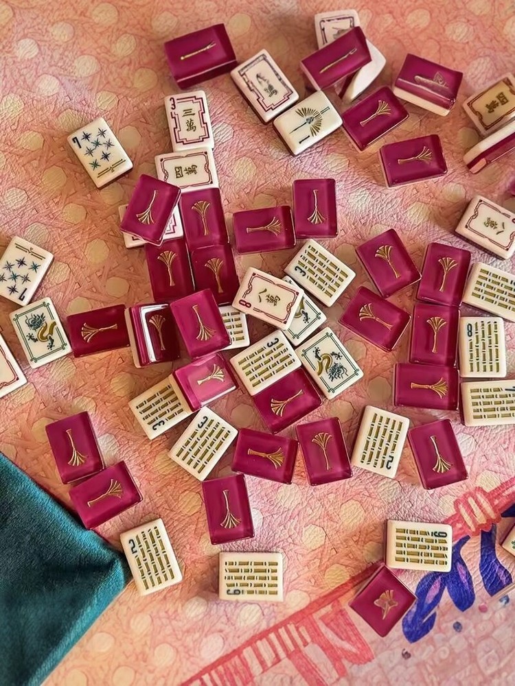 American Mahjong Game Set, 160 tiles red gingko Mah Jong Tiles Fast ship
