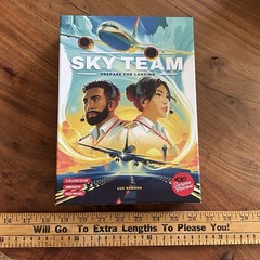 Sky Team – Prepare For Landing Board Game EUC adult Owned Gently Used