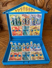 GUESS WHERE? Board Game 2004 Milton Bradley 2004 – 100% COMPLETE! FREE SHIP!