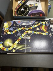 ZATHURA Adventure Is Waiting 2005 Pressman Board Game Complete – Read