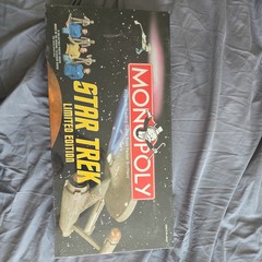 Vintage (2000) Monopoly STAR TREK LIMITED Edition Board Game