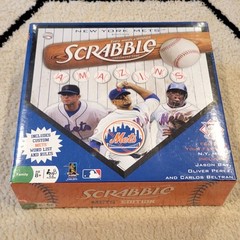 HASBRO SCRABBLE MLB EDITION / NEW YORK METS / SEALED NEW