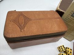 Vtg Travel Game Set Cards + Dice+ R W B Chips in Safari Leather Case #403 c 1940
