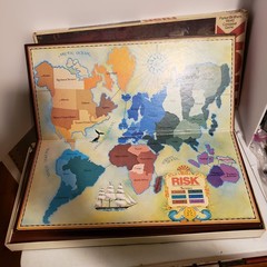 Risk Board Game 1975 Complete.