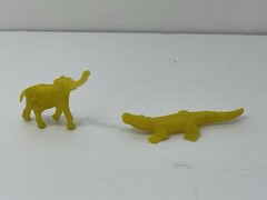 9 Vintage 1967 Feely Meely Milton Bradley Plastic Animal Replacement Game Pc Toy