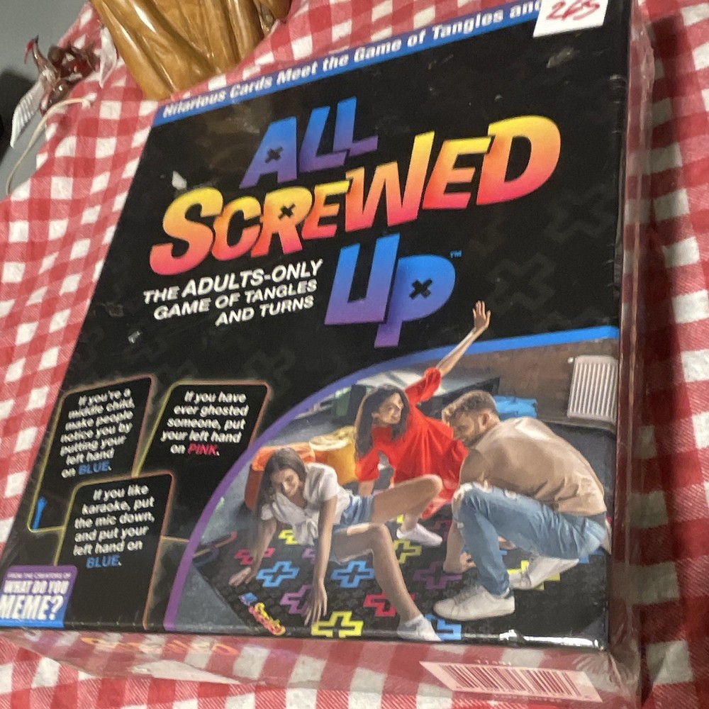 Hasbro All Screwed Up Adult Board Game 17+ Complete Set w/ Cards & Game Mat