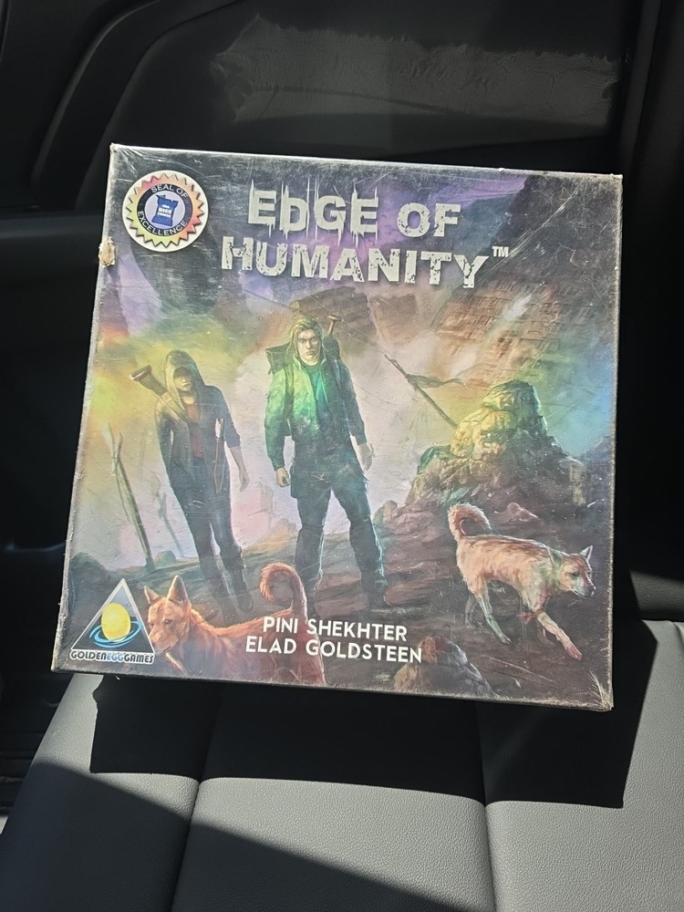(GOLDEN EGG GAMES) EDGE OF HUMANITY BOARDGAME 2017 NEW/SEALED!! 1 Torn Spot