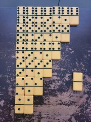 Marblelike Standard Yellow Dominoes
