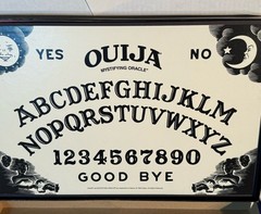 Ouija Board Glow In The Dark Parker Brothers Game 1998 Vintage