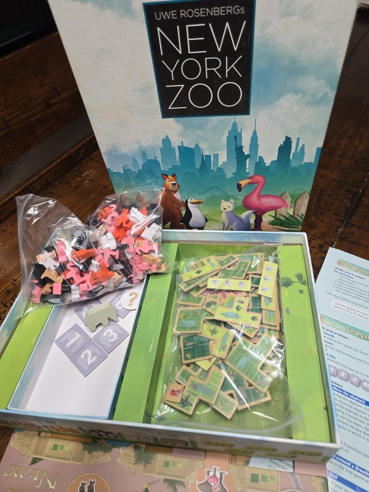 New York Zoo Family Board Game Capstone Feuerland Uwe Rosenberg 2020