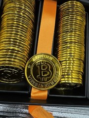 The Bit coin Maximalists Board Game 1st Edition Trading Finance COA Numbered New