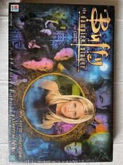 Buffy The Vampire Slayer Board Game 2000 Milton Bradley Brand New & Sealed RARE