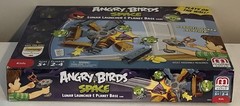 NEW / NOB Angry Birds Space Lunar Launcher & Planet Base Game -2013 Mattel Games