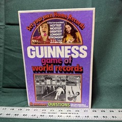 Vintage Guinness Game of World Records Board GAME 1975 Parker Brothers COMPLETE